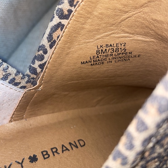 Women’s Lucky brand Leopard booties - Picture 6 of 6